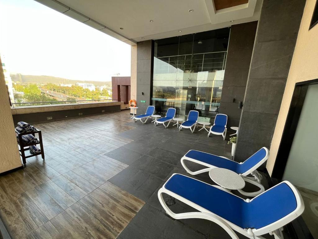 Hotel Country & By Radisson 4*
