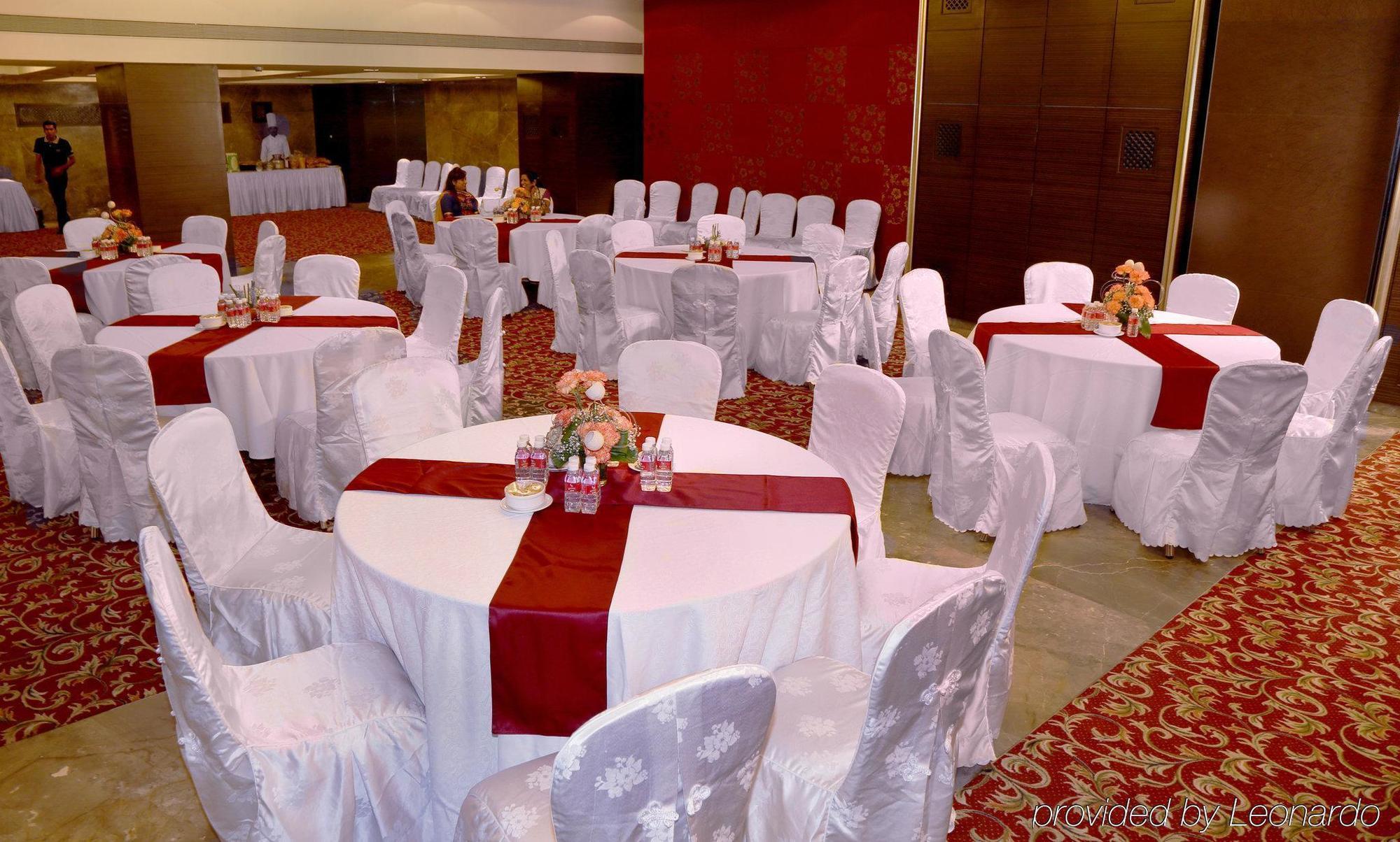 Country & By Radisson Hotel Navi Mumbai