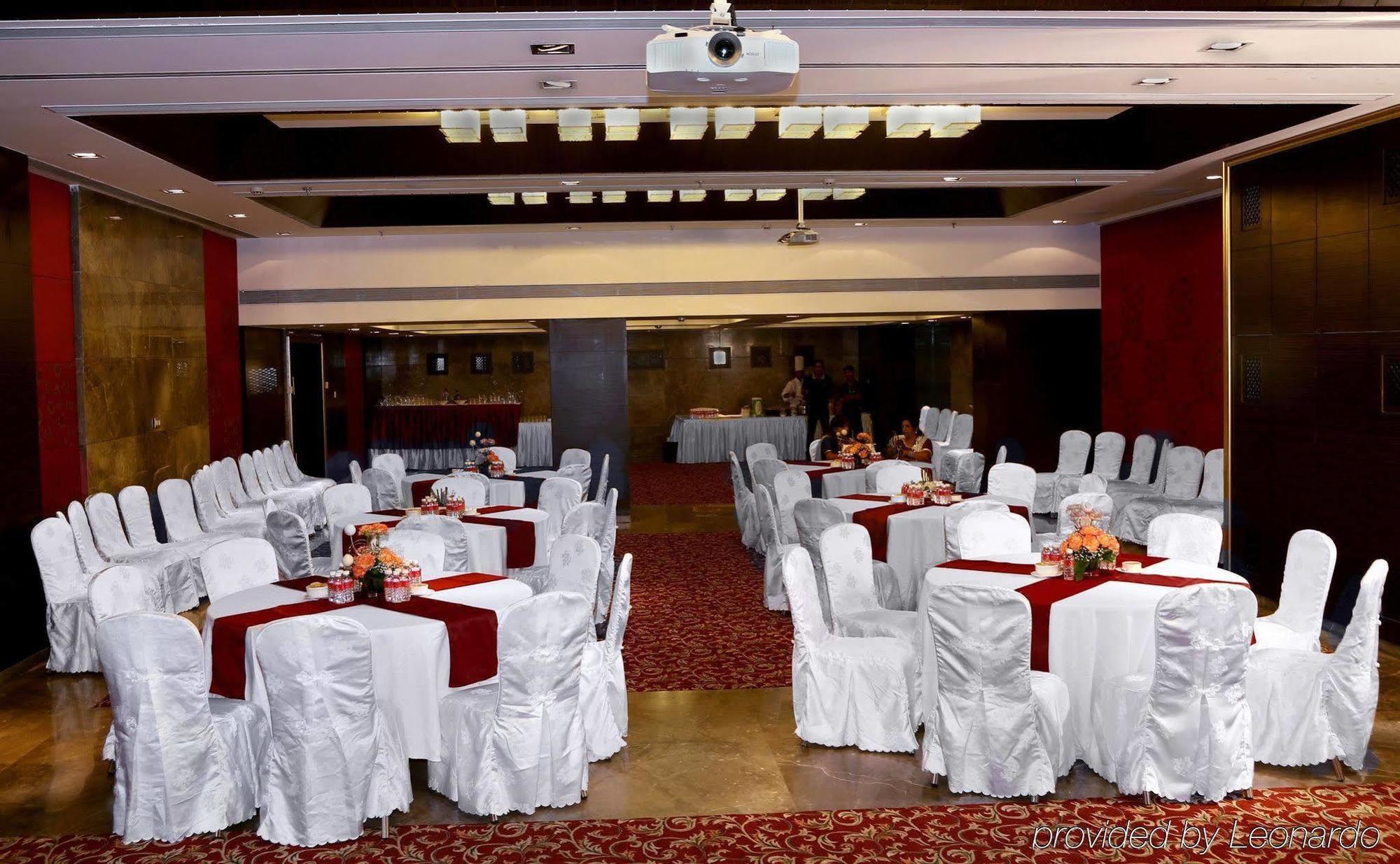 Hotel Country & By Radisson