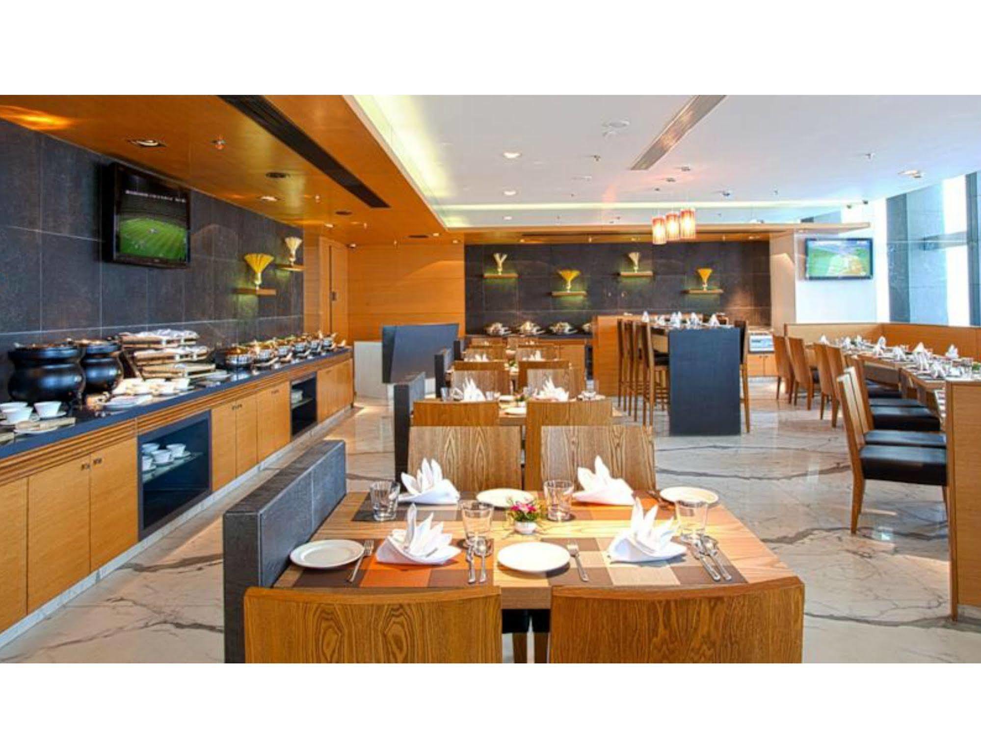 Hotel Country & By Radisson Navi Mumbai