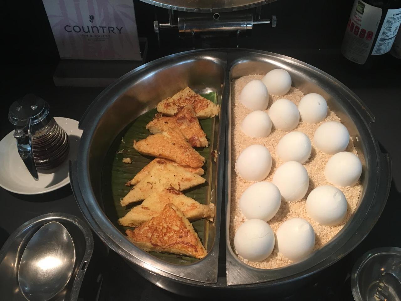 Hotel Country & By Radisson Navi Mumbai